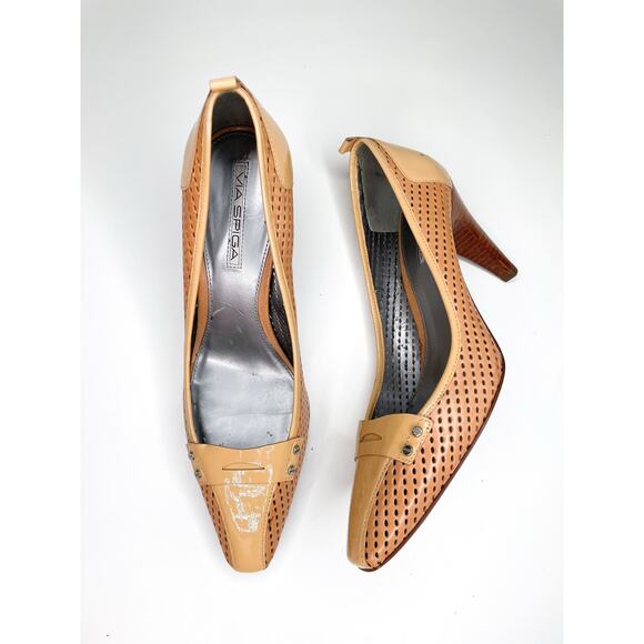 Via Spiga Tan Leather Lasercut Heels Size 10 Retro 70s Square Toe Pumps - Picture 1 of 9